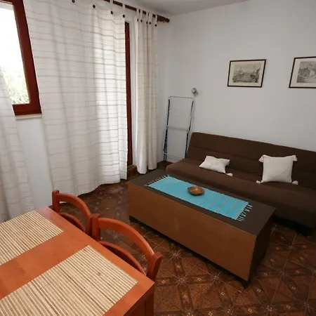 6474c Apartment *