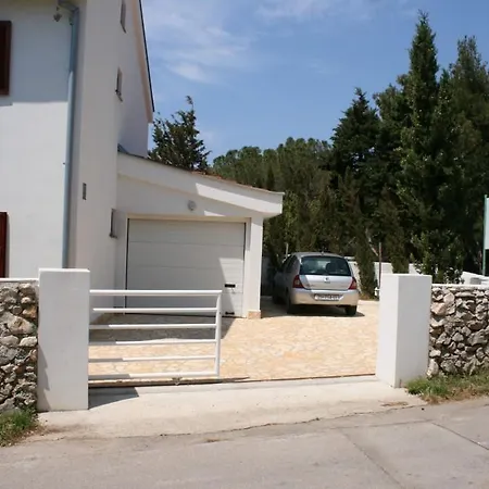 Apartment 6474c *